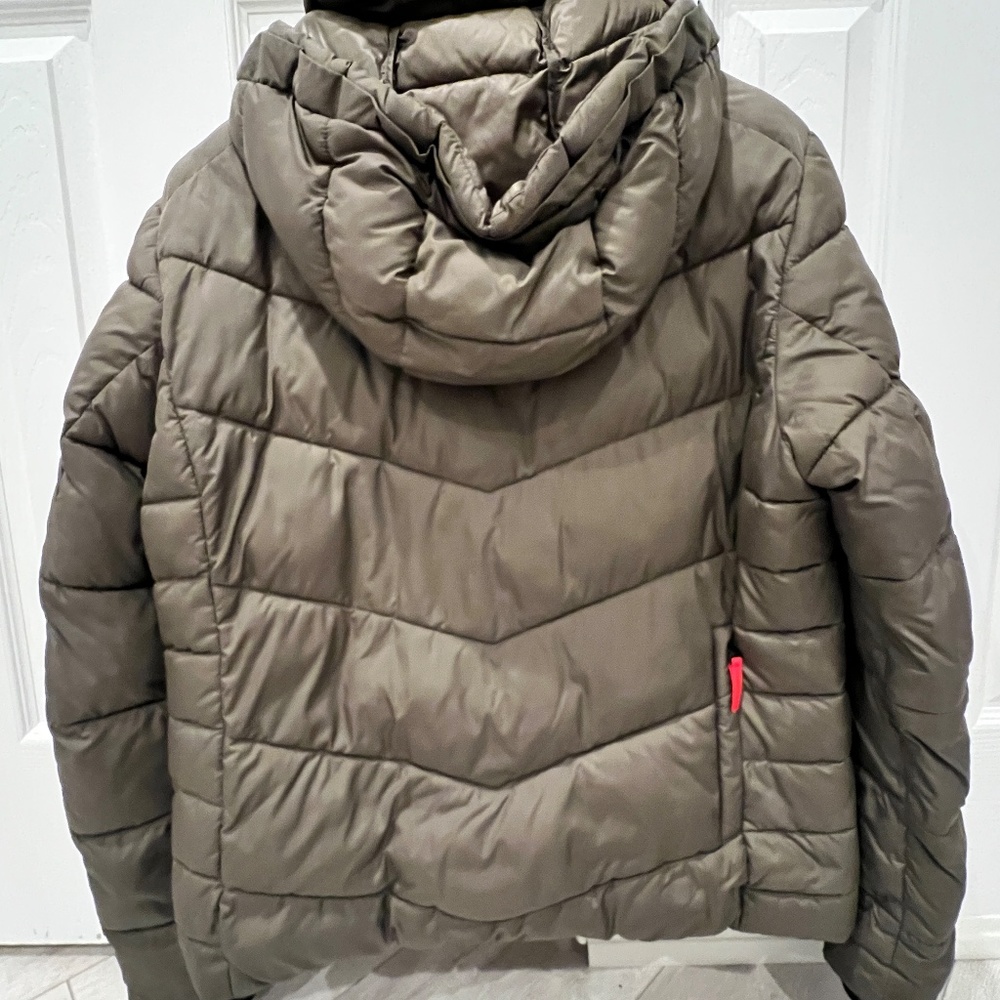 Bogner Fire+Ice Saelly Puffer Ski Jacket Women's Size US 12 Olive Green 600 Fill - Picture 11 of 12